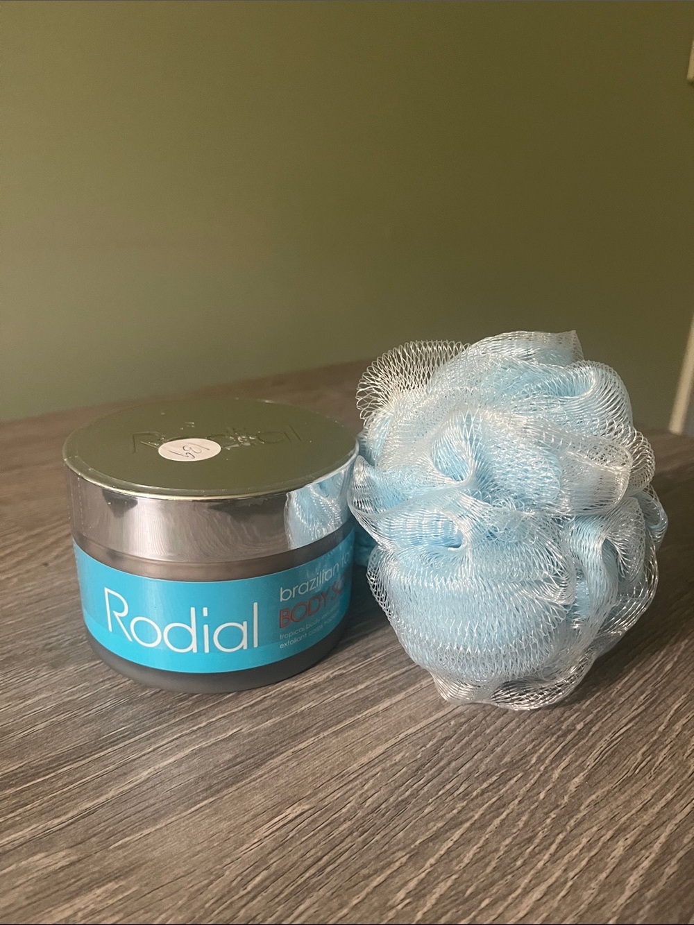 Rodial Body Scrub with Light Blue Bath Pouf NWT
